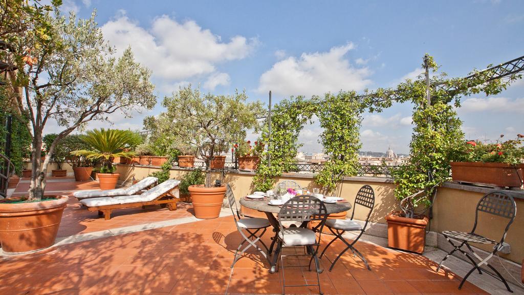 In - Fontana Di Trevi Penthouse Appartement Rome
